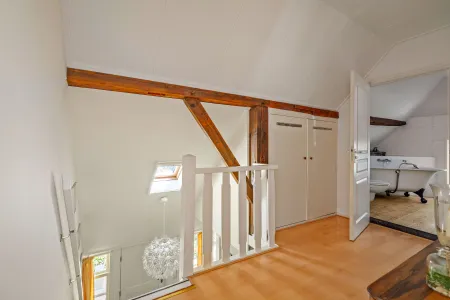 Dwarsdijk 6, Laren