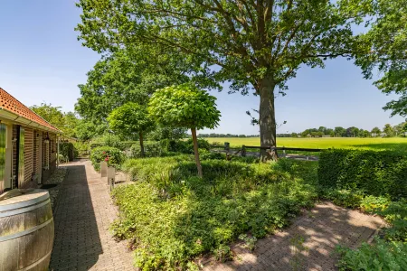 Dwarsdijk 6, Laren